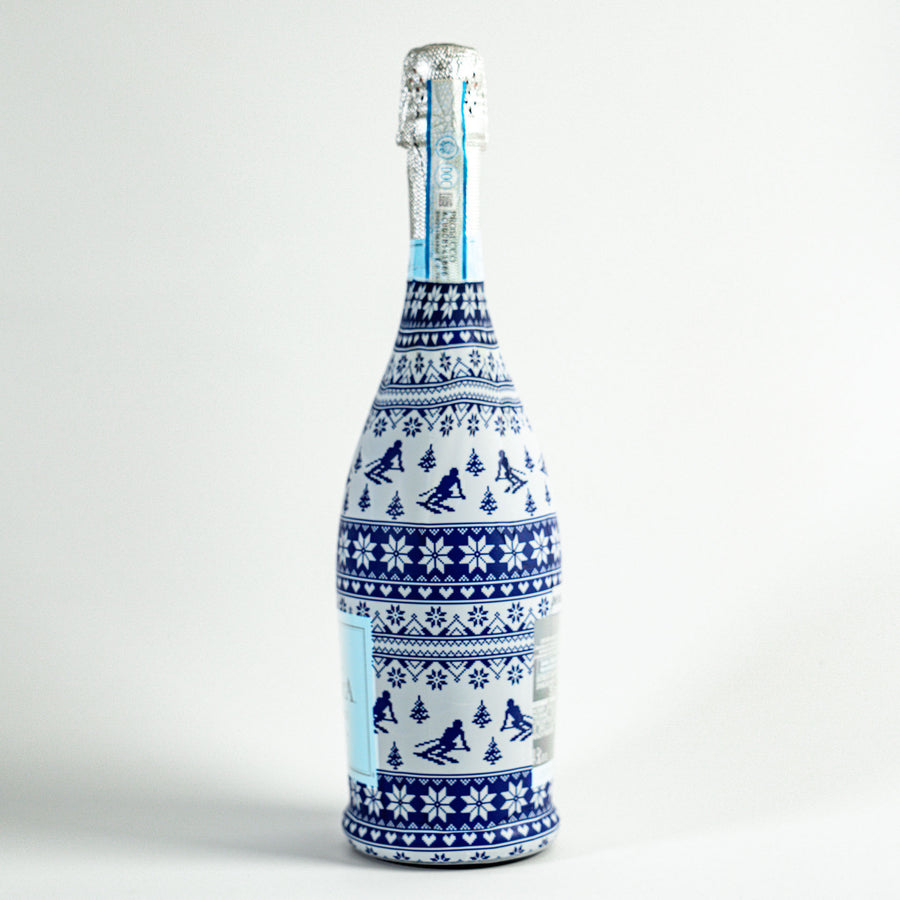 Beau Bottles Blue and White Knitted Ski - La Marca Edition