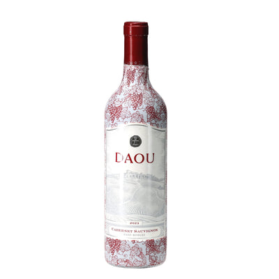 Limited Edition Grape Vine- DAOU Wine bottle wrap on a wine bottle