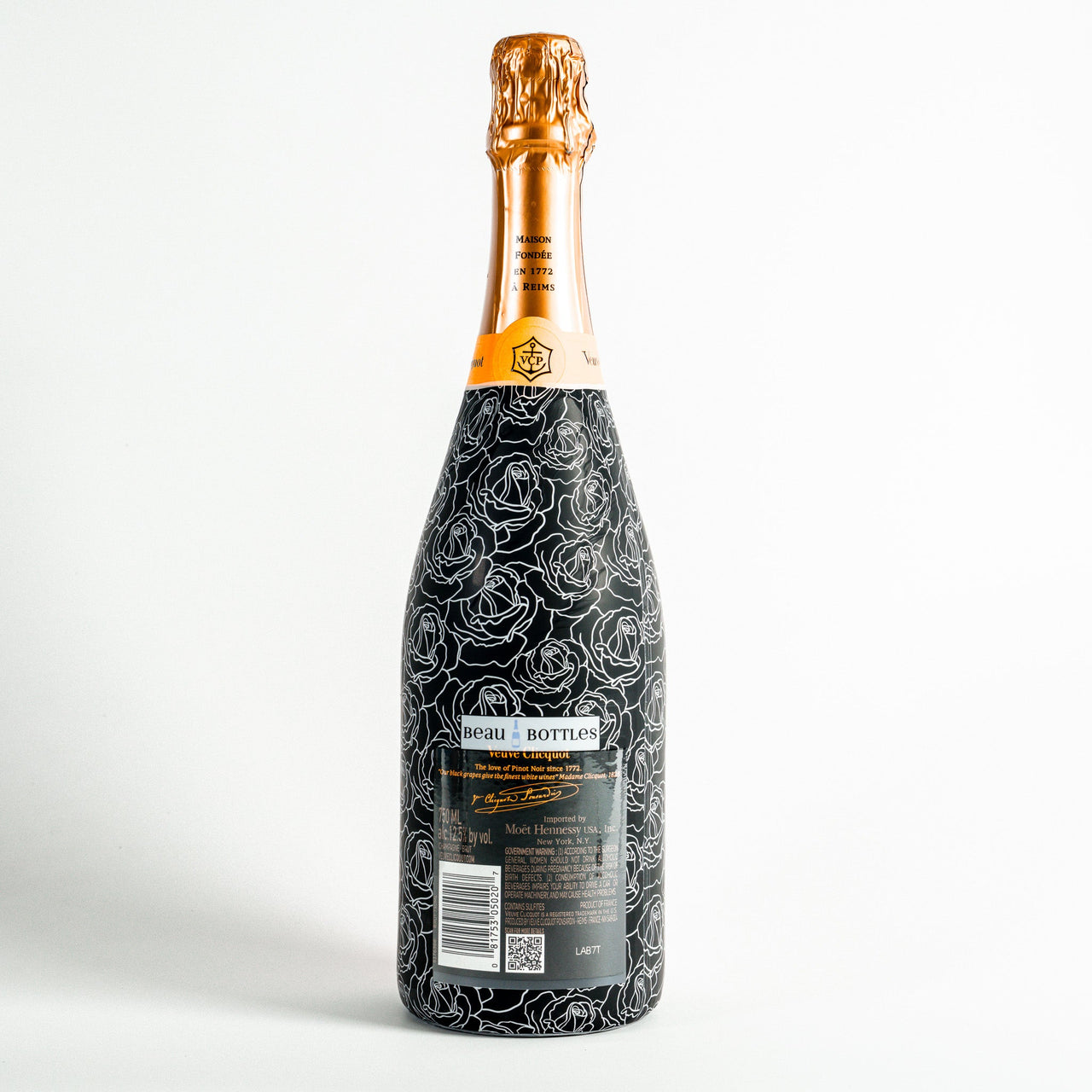 Black and White Roses – Champagne Collection Bottle Wrap on Champagne Bottle