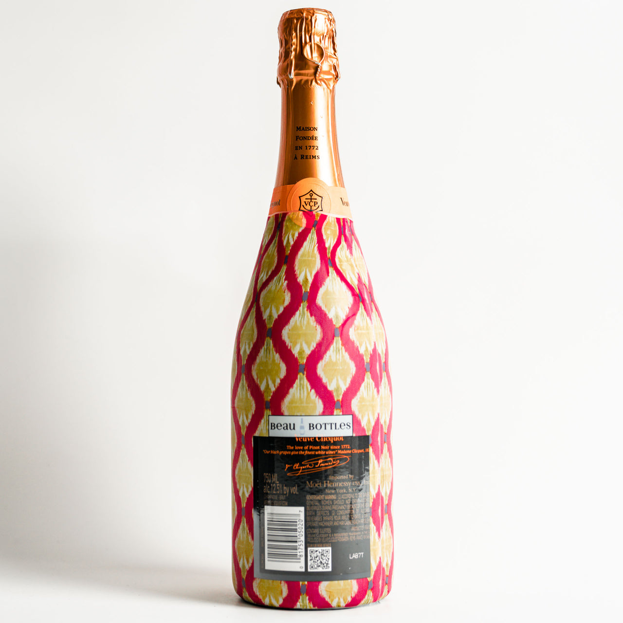 Spring Wave Bottle Wrap on Champagne Bottle