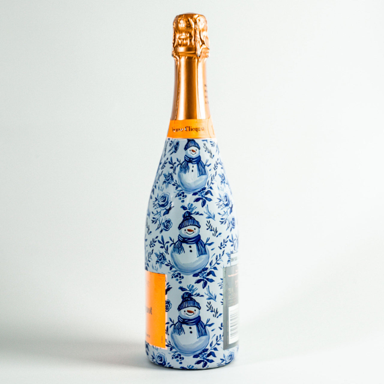 Blue and White Snowman Bottle Wrap on Champagne Bottle