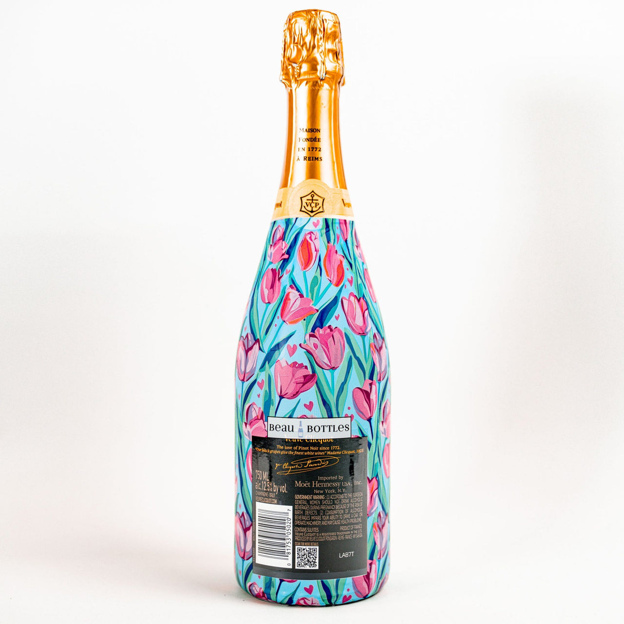 Blushing Tulip Garden Bottle Wrap on Champagne Bottle