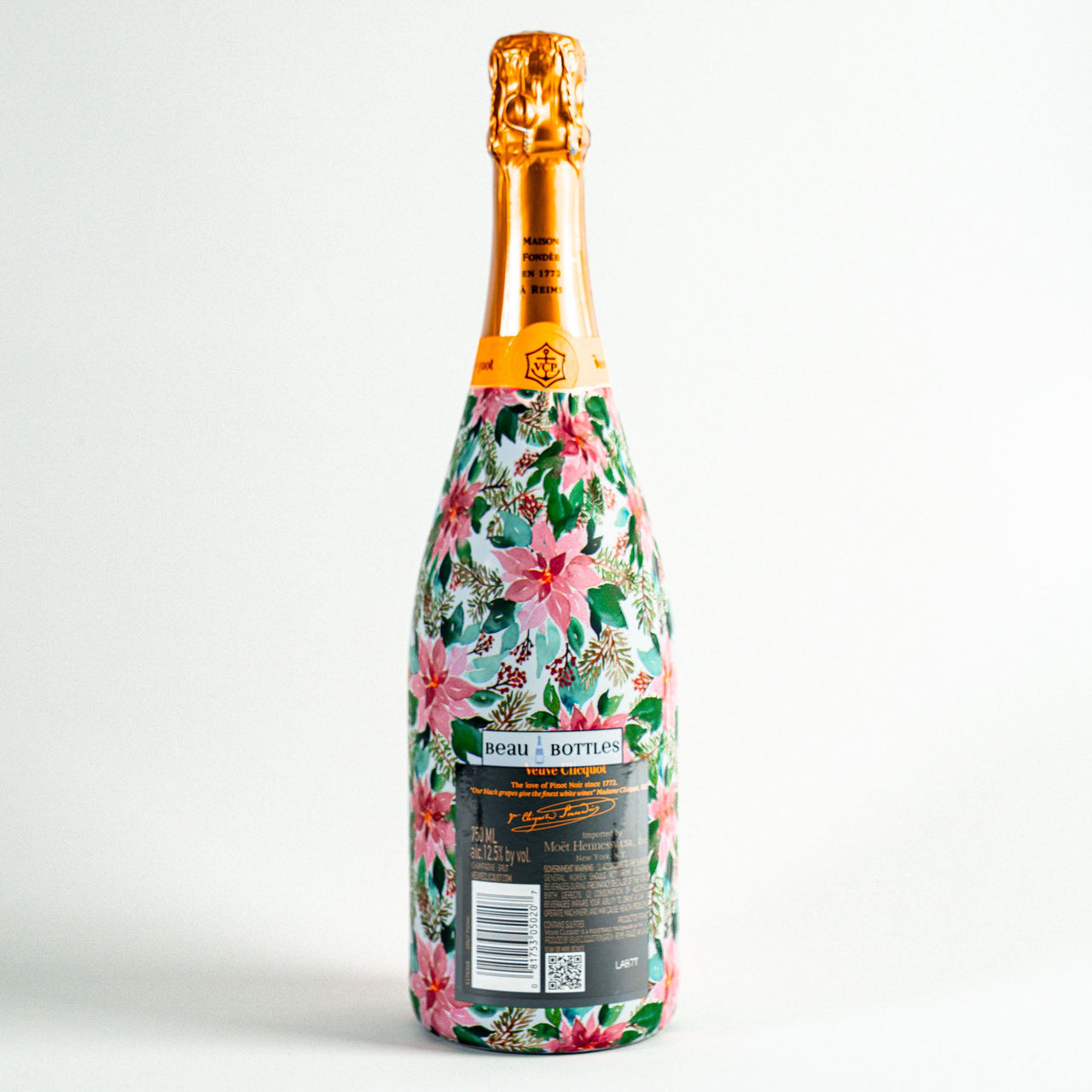 Holiday Bloom Bottle Wrap on Champagne Bottle