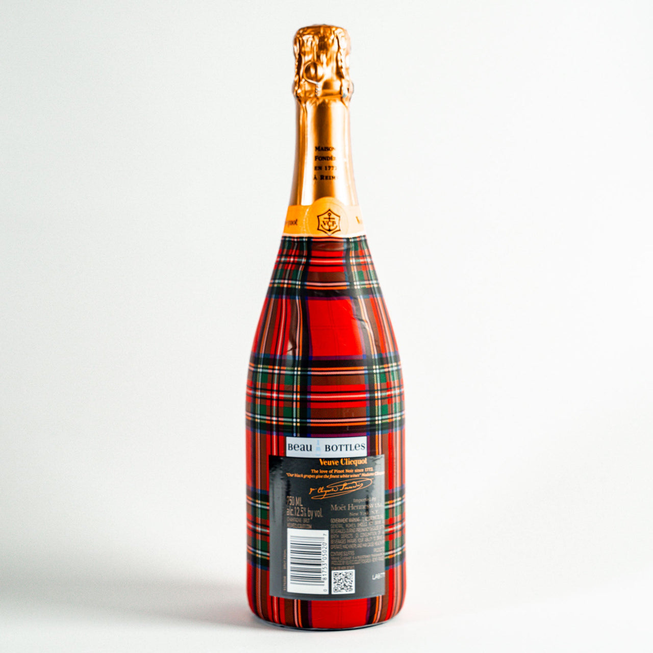 Red and Green Christmas Tartan Bottle Wrap on Champagne Bottle